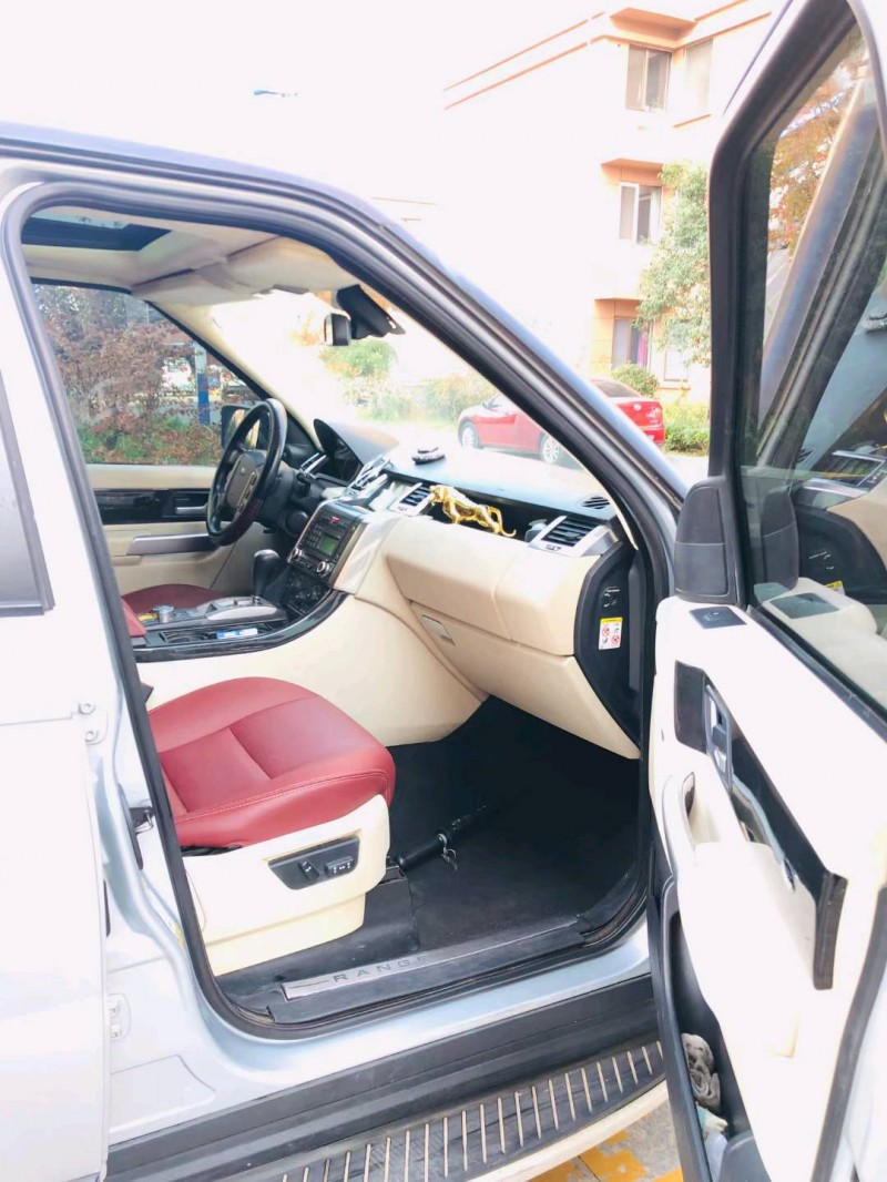 烟台09年路虎揽胜运动7