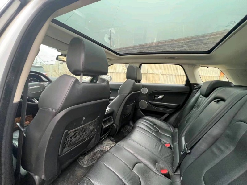 青岛14年路虎极光7