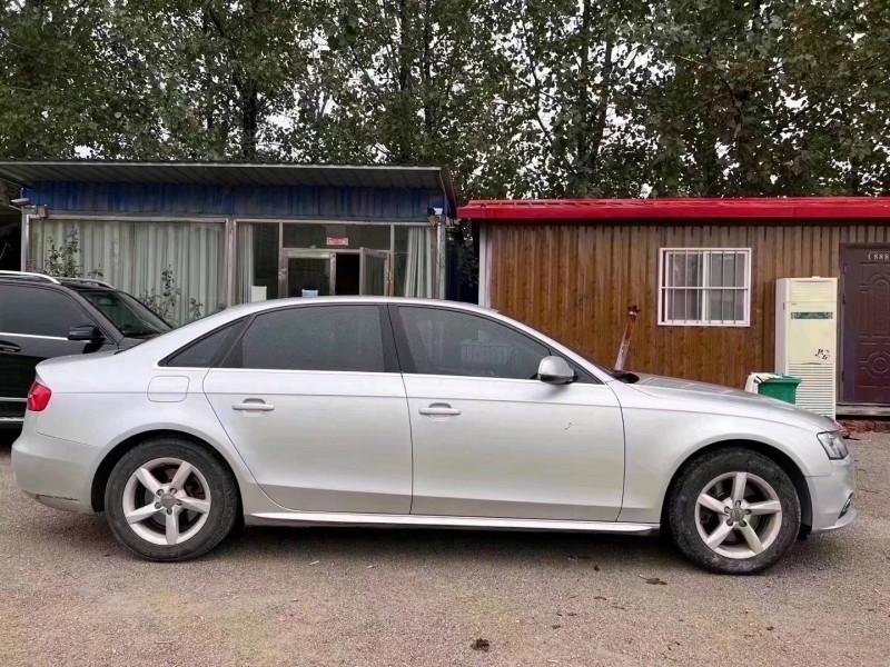 北京13年奥迪A4L3