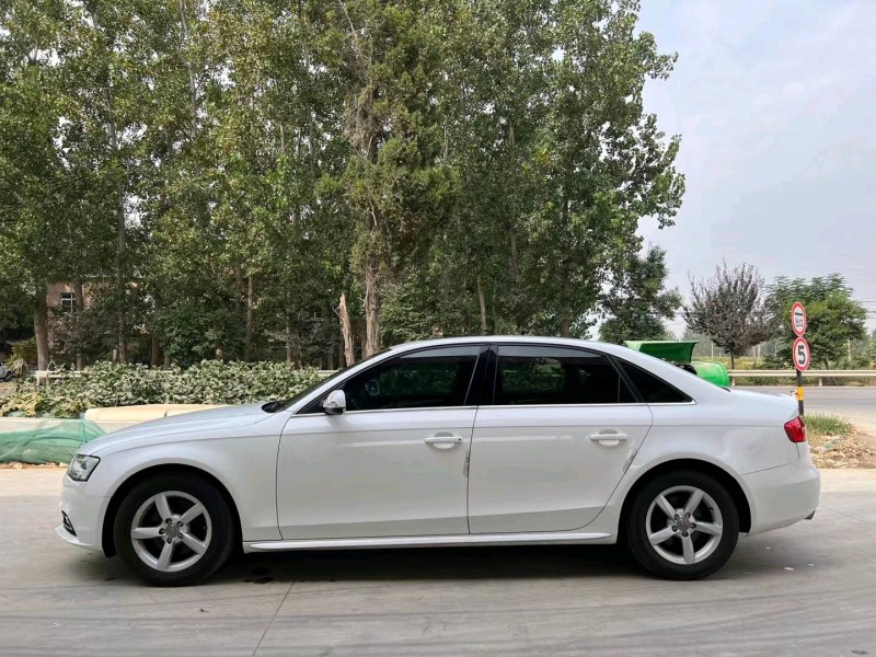 北京14年奥迪A4L3