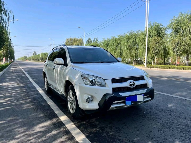 枣庄12年丰田RAV49