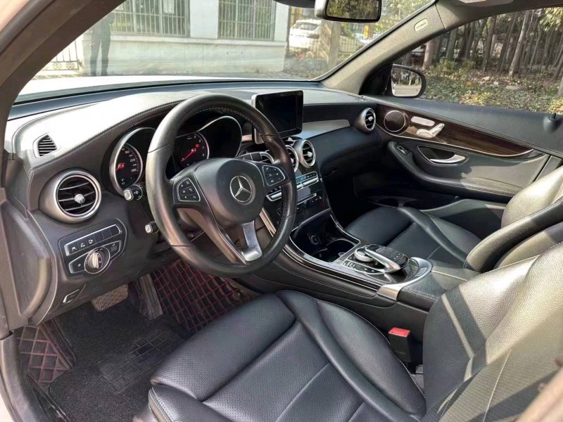 北京17年奔驰GLC6