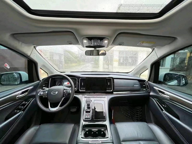 北京21年传祺M86