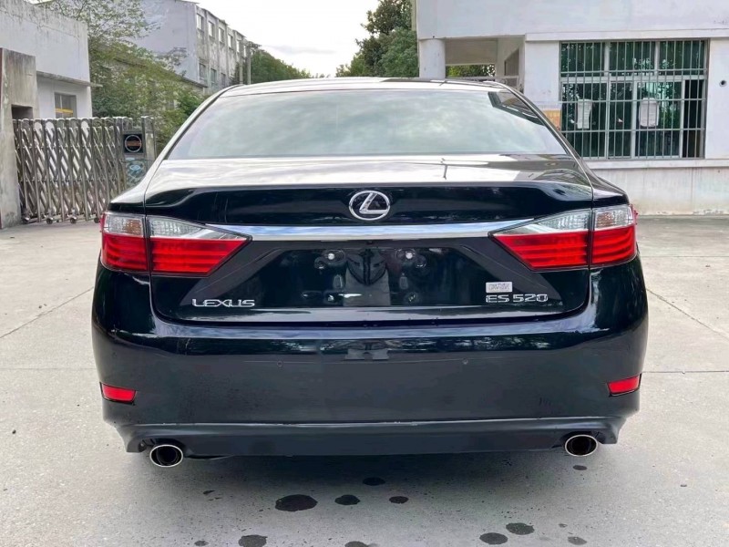 北京14年雷克萨斯ES9