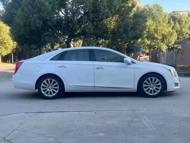 北京16年凯迪拉克XTS4