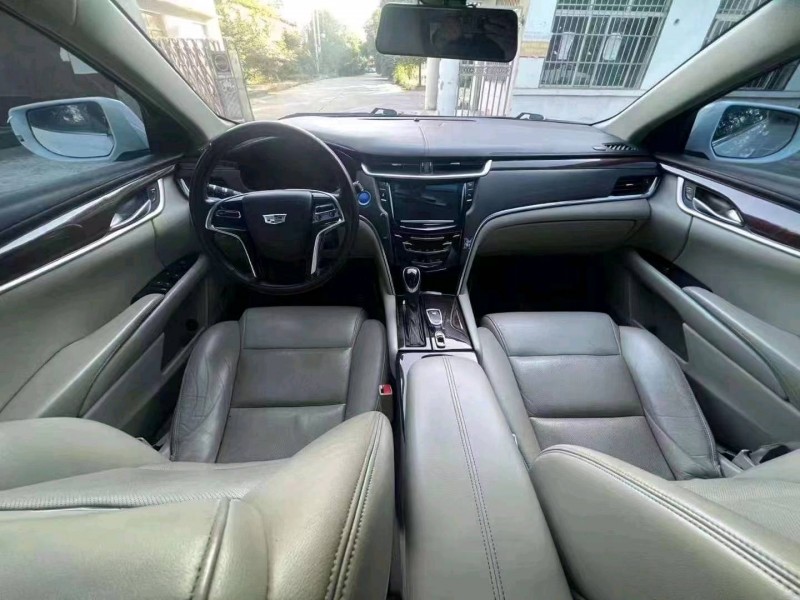 北京16年凯迪拉克XTS7