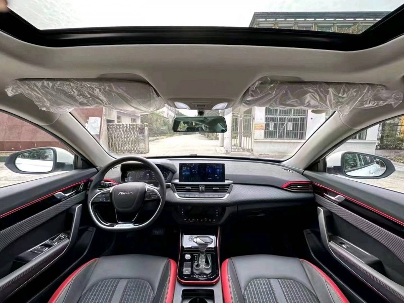 北京22年东风奕炫6