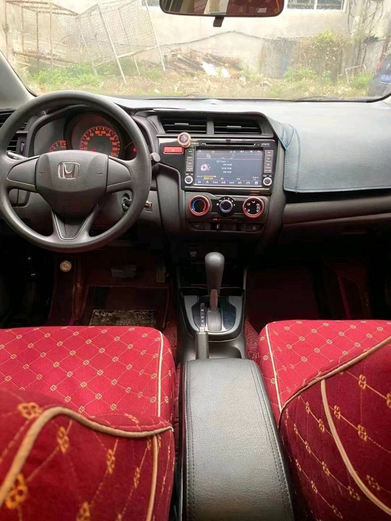 青岛16年本田飞度6