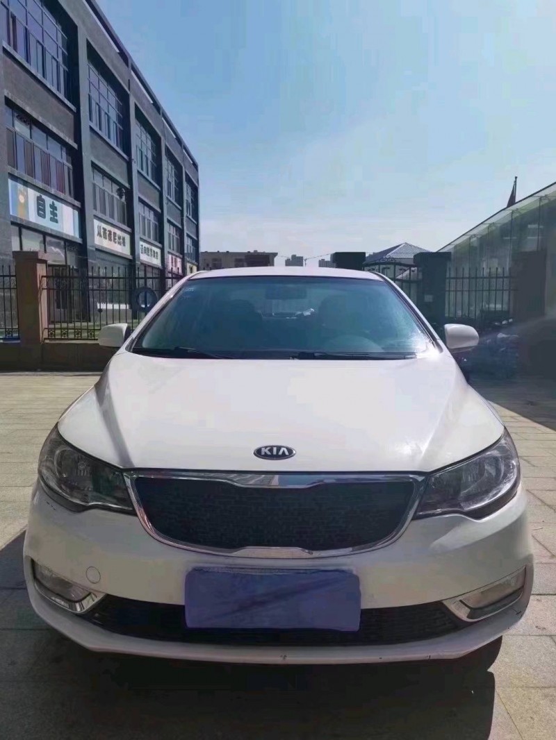 北京15年起亚福瑞迪1