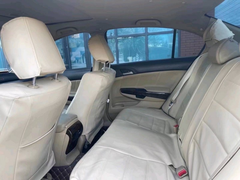 枣庄09年本田雅阁4