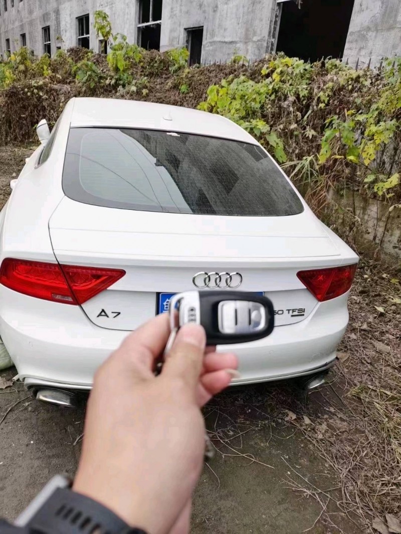 东营17年奥迪A7L6