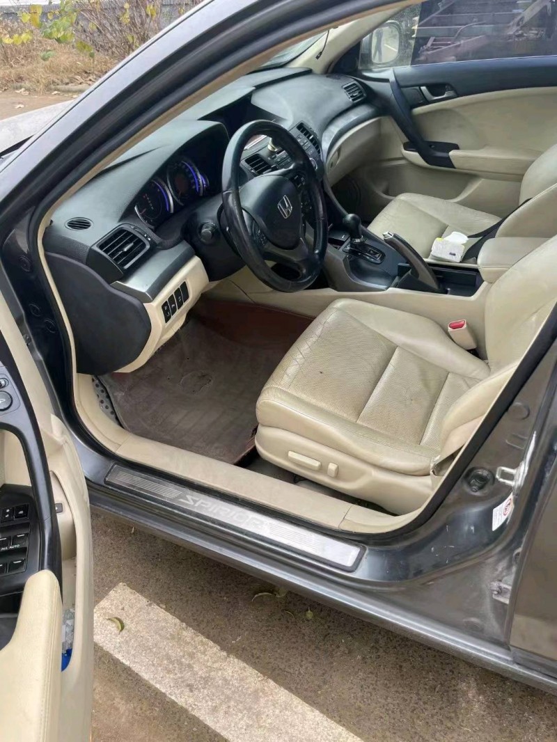 枣庄10年本田思铂睿5