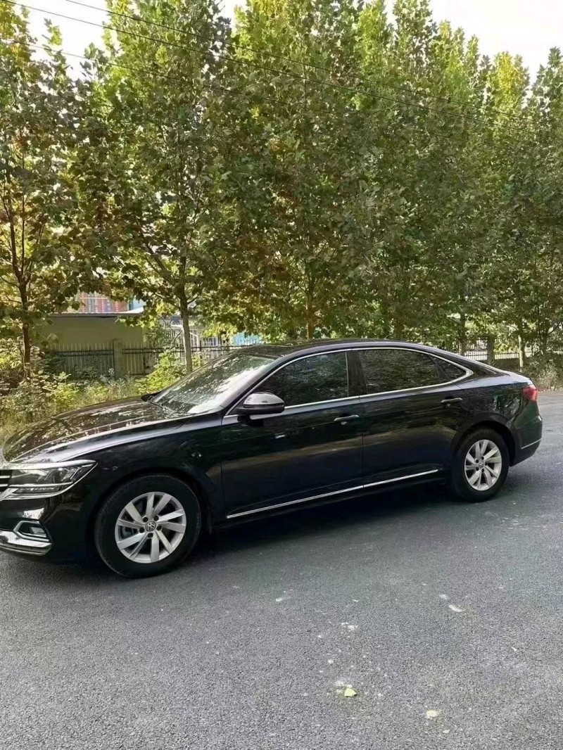 安顺19年大众帕萨特4