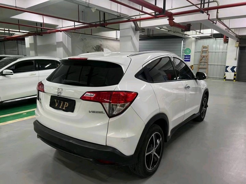 成都20年本田缤智7