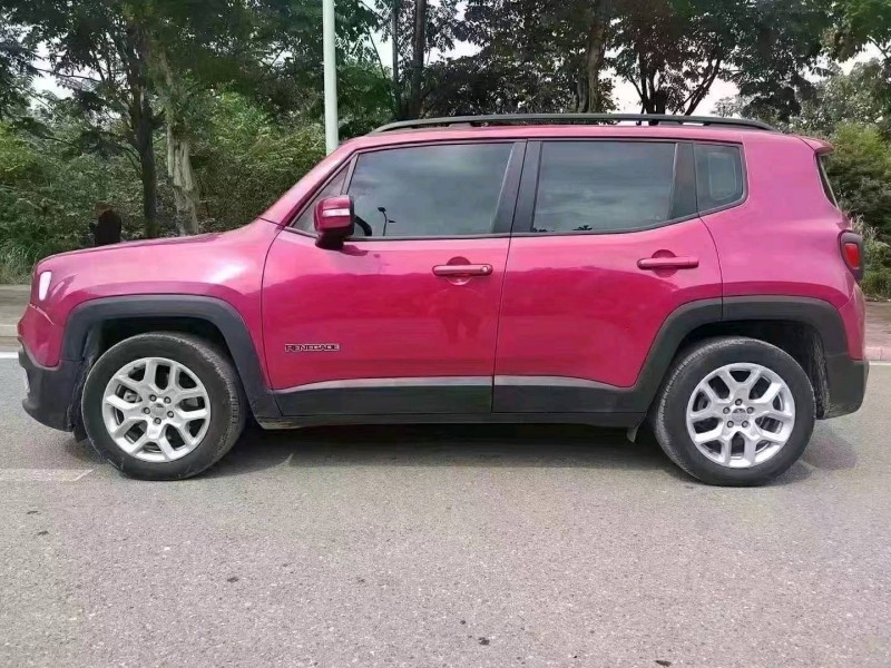 安順19年Jeep自由俠6