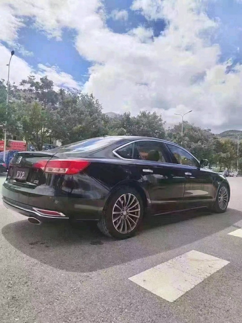 安顺16年众泰Z7004