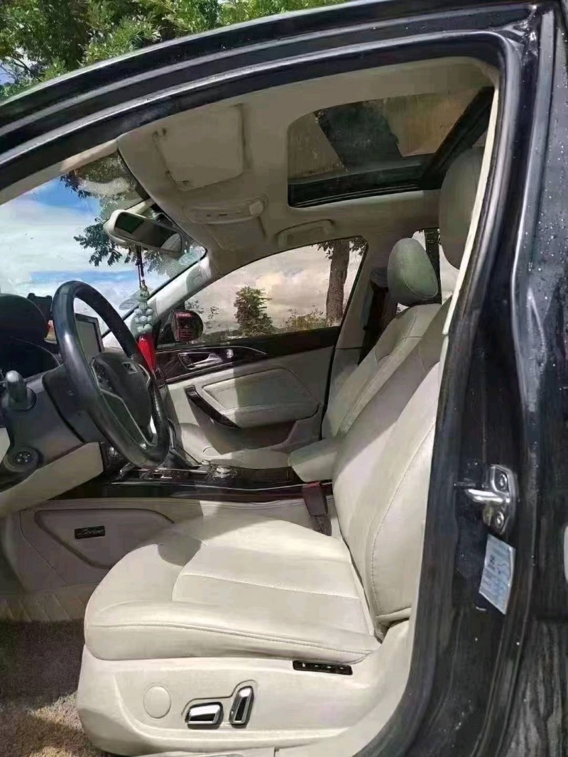 安顺16年众泰Z7006