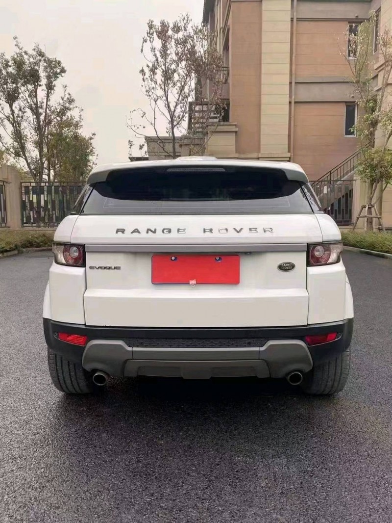 重庆14年路虎揽胜极光(进口)2