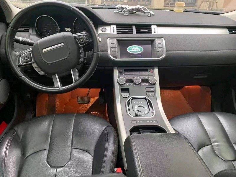 重庆14年路虎揽胜极光(进口)7