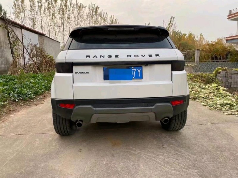 临沂16年路虎极光1