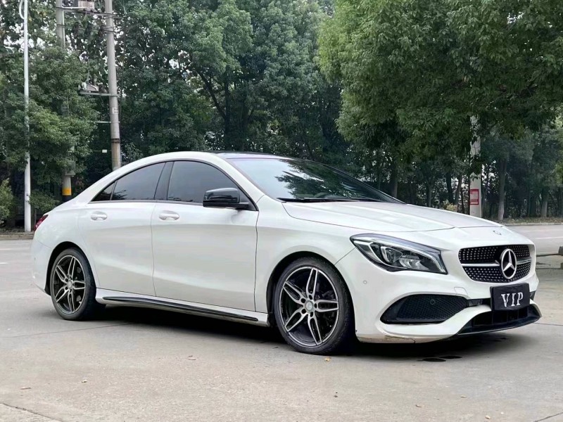 北京17年奔驰CLA2