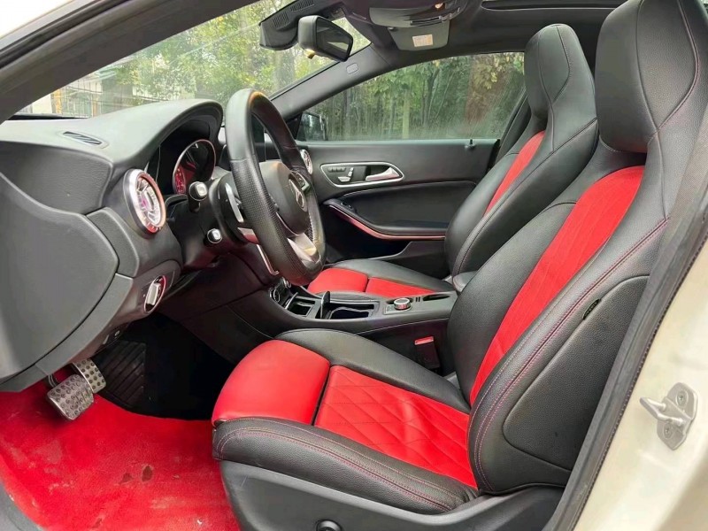 北京17年奔驰CLA5