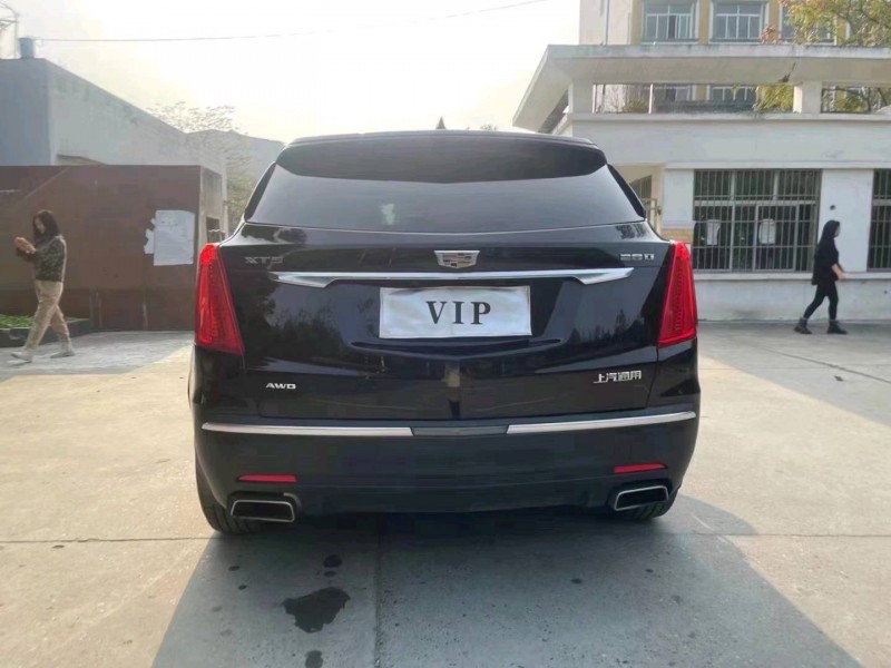 北京19年凯迪拉克XT59