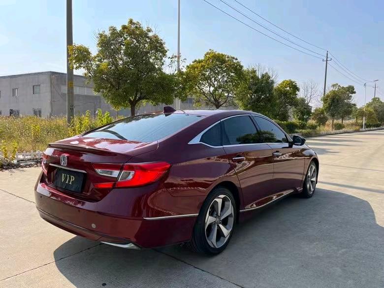 盐城18年本田雅阁8