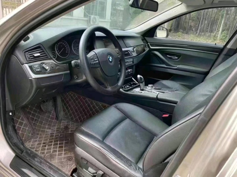 北京13年宝马5系4