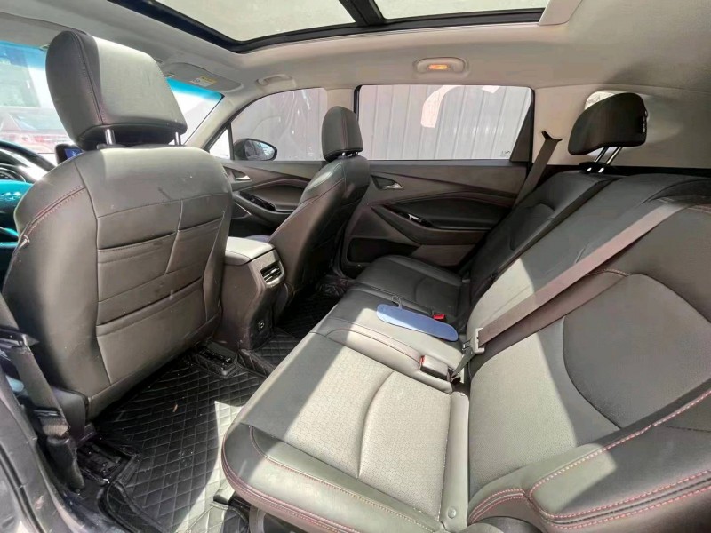 成都22年雪佛兰沃兰多2