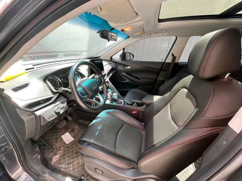 成都22年雪佛兰沃兰多3