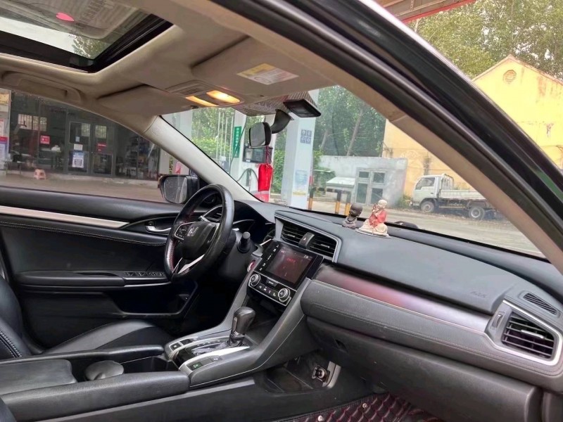 北京19年本田思域6