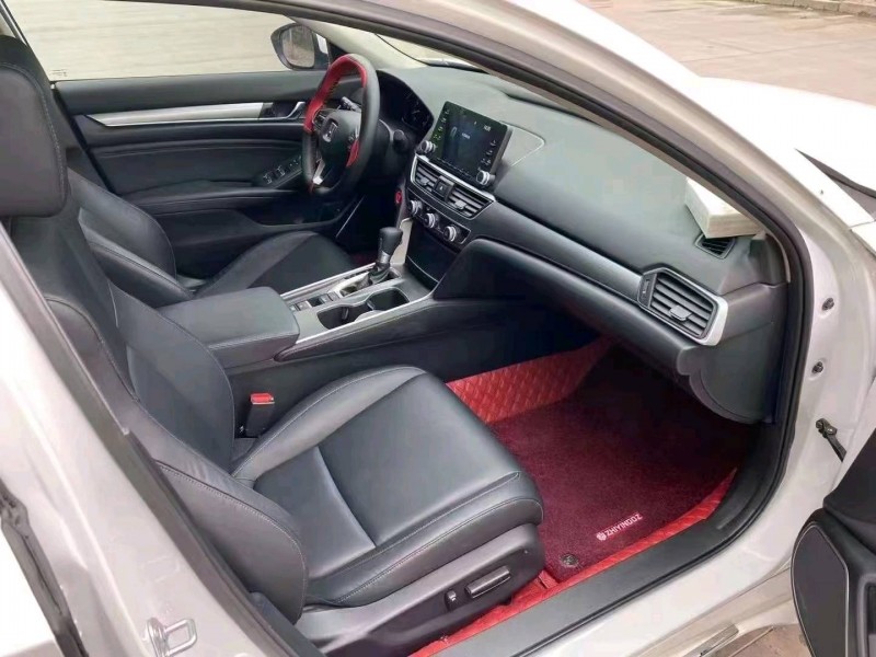 石家庄21年本田雅阁7