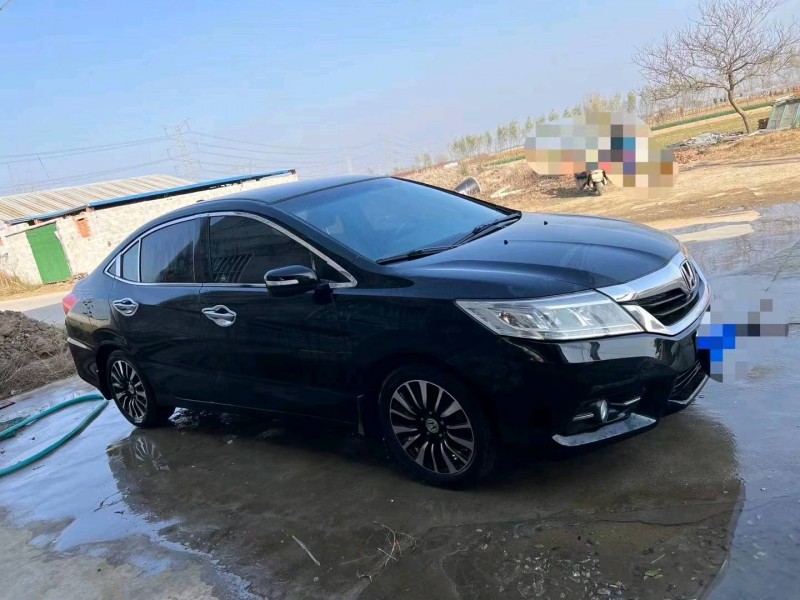 青岛16年本田凌派2