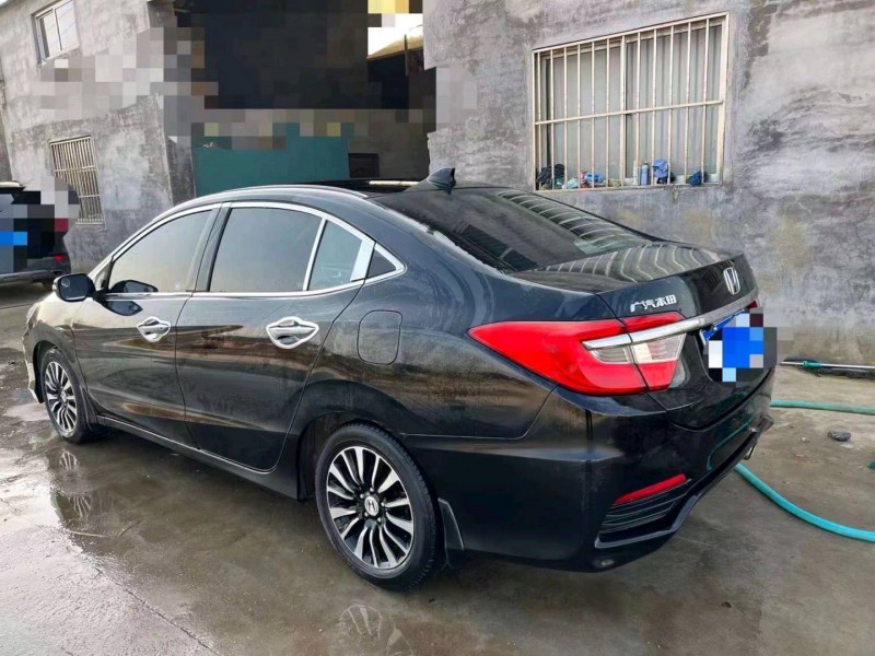 青岛16年本田凌派5