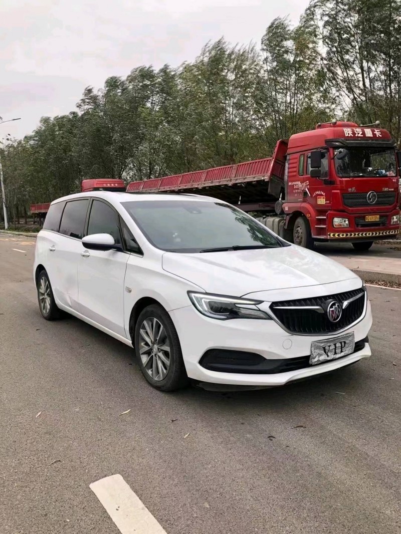 枣庄19年别克GL66