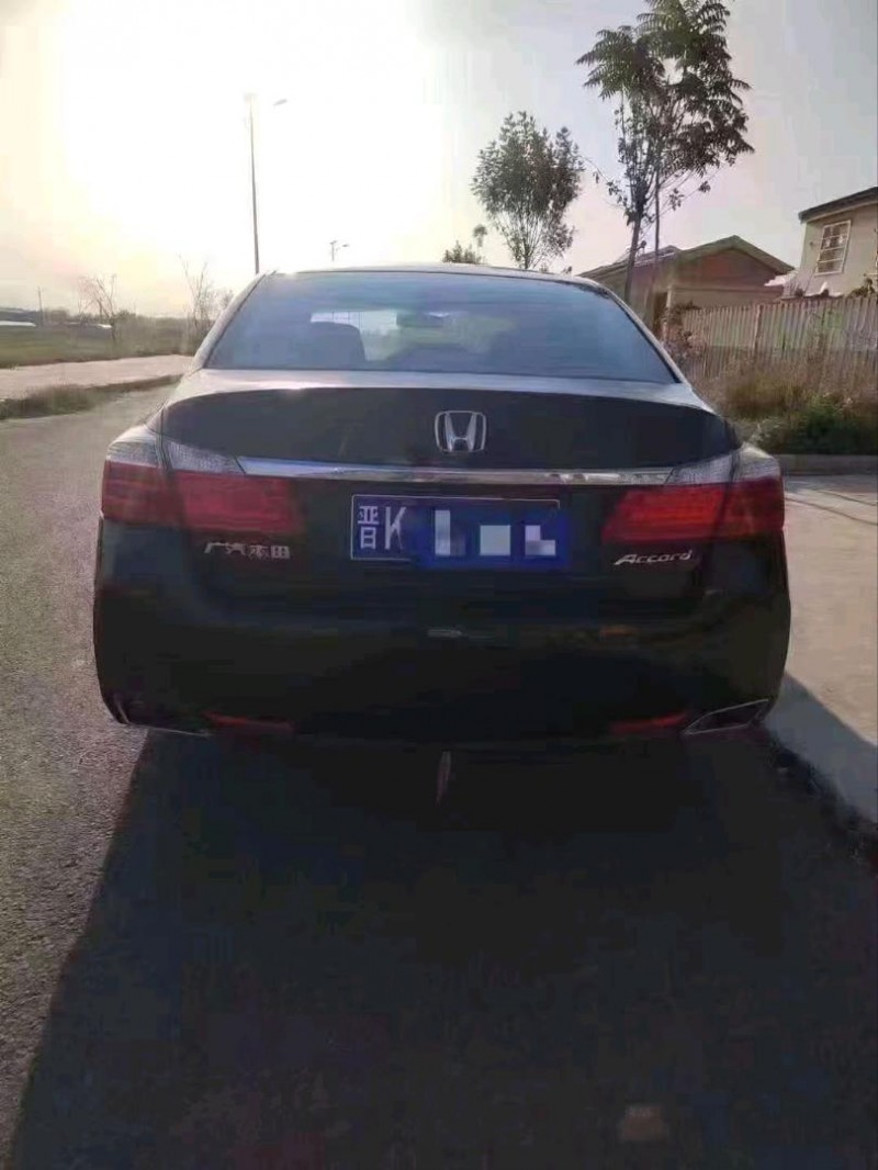 北京16年本田雅阁8