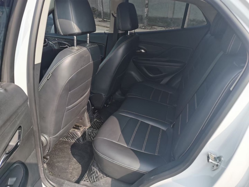 保定19年别克昂科拉4