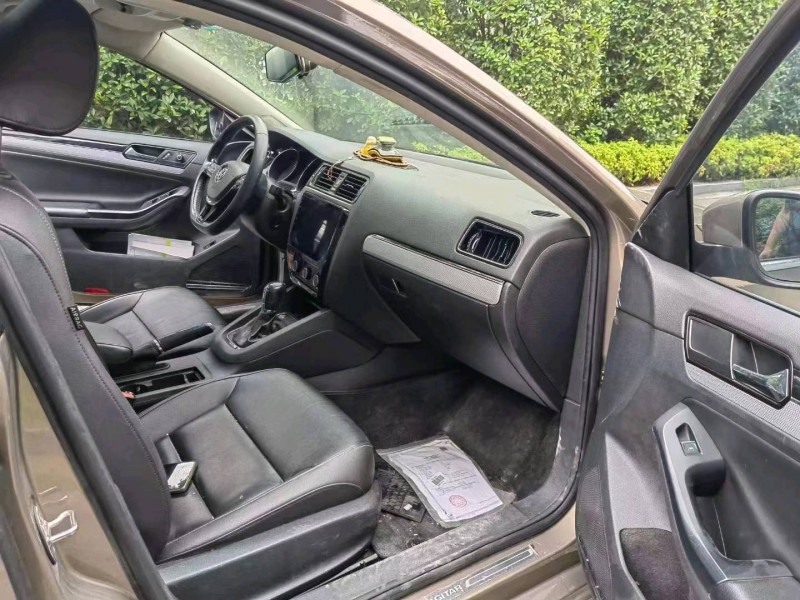 邯郸17年大众速腾9