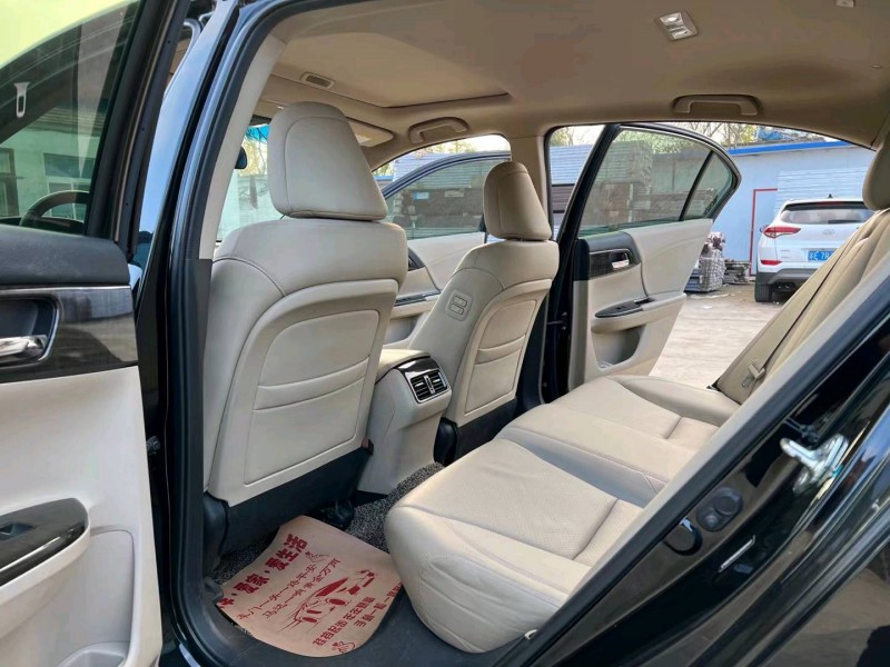 徐州15年本田雅阁6