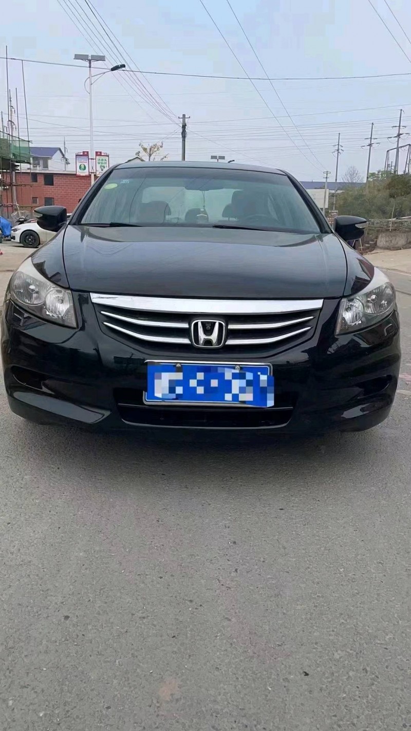 邯郸12年本田雅阁1