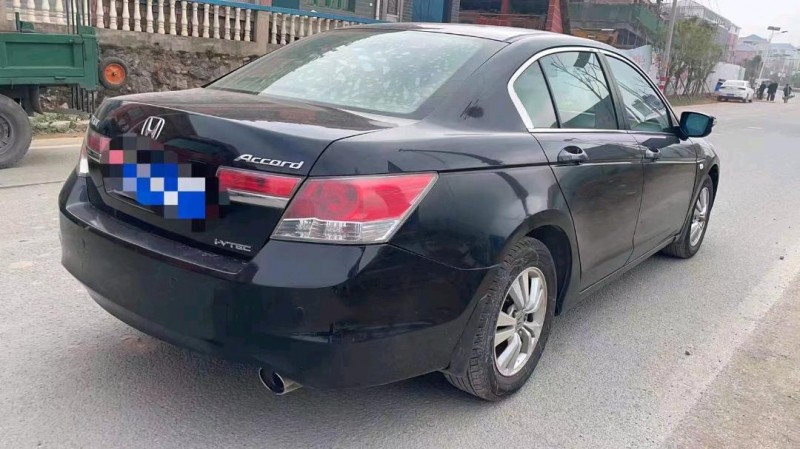 邯郸12年本田雅阁3