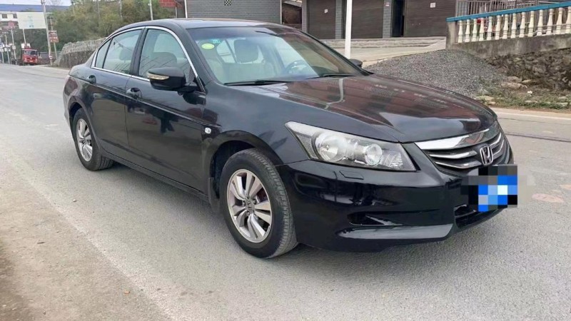 邯郸12年本田雅阁5