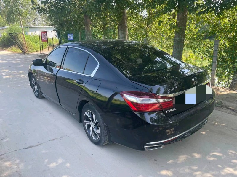 保定18年本田雅阁3