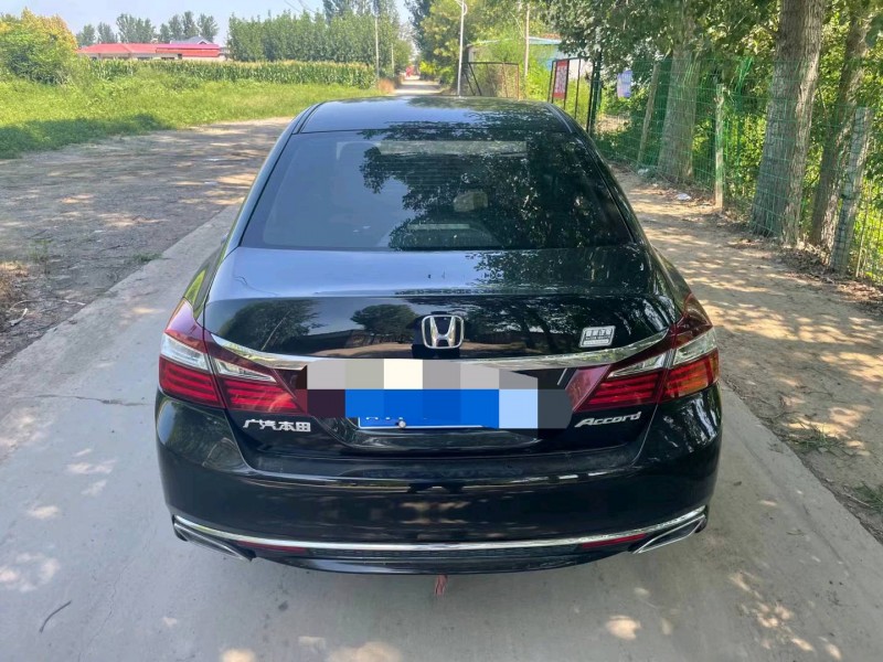 保定18年本田雅阁9