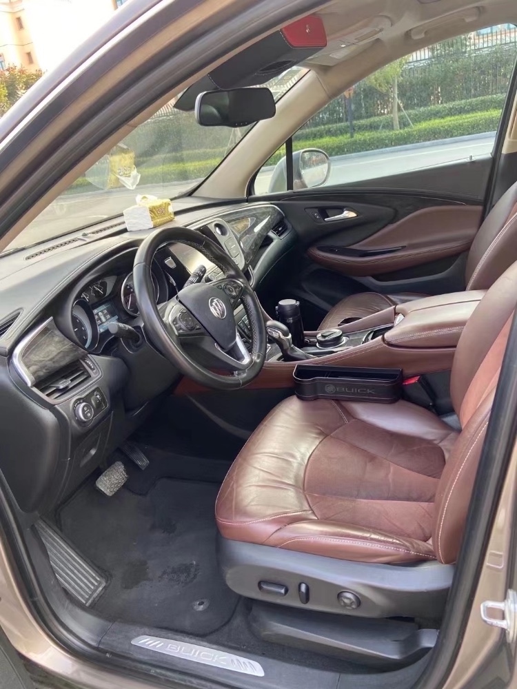 成都16年别克昂科威2