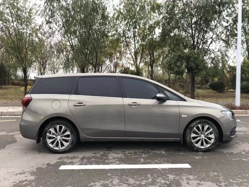 枣庄20年别克GL63