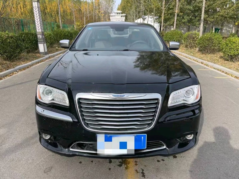 枣庄16年克莱斯勒300C1