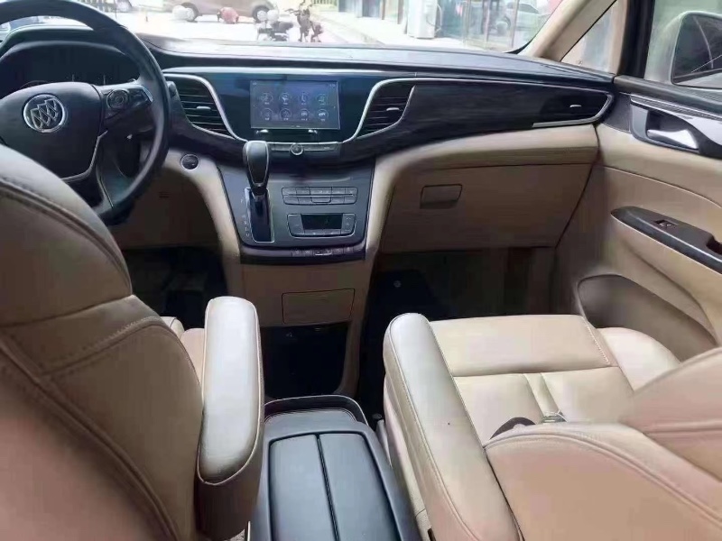 北京18年别克GL87