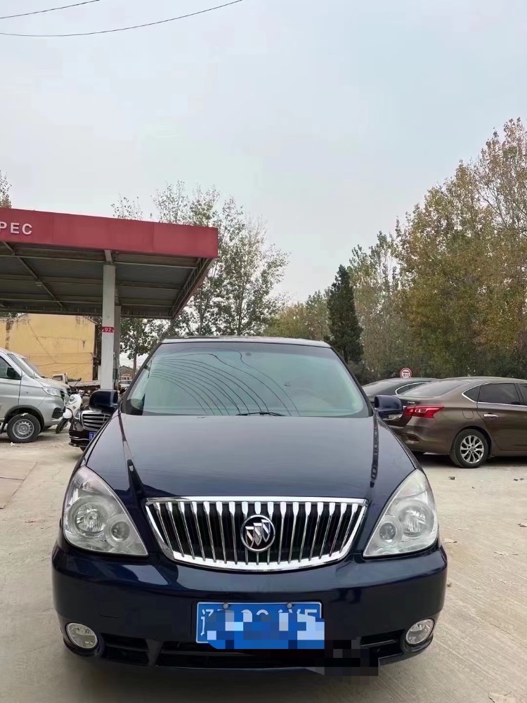 北京17年别克GL81